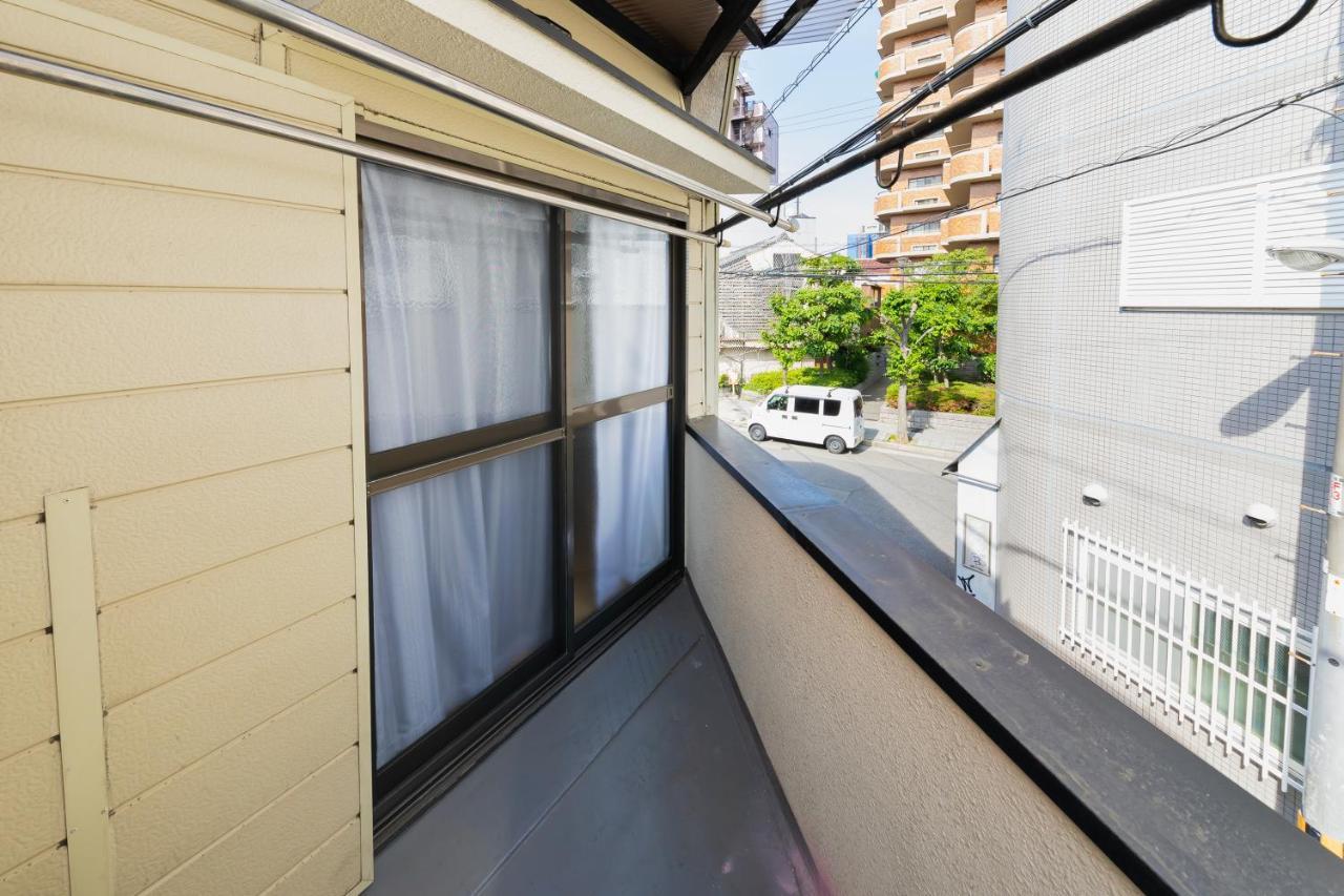 Kuru Taisho Apartment Осака Екстериор снимка